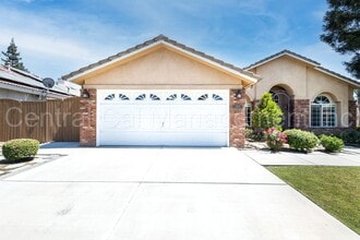 Building Photo - 8519 Sun Harbor Dr