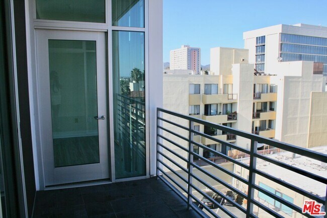 Foto del edificio - 1241 5th St