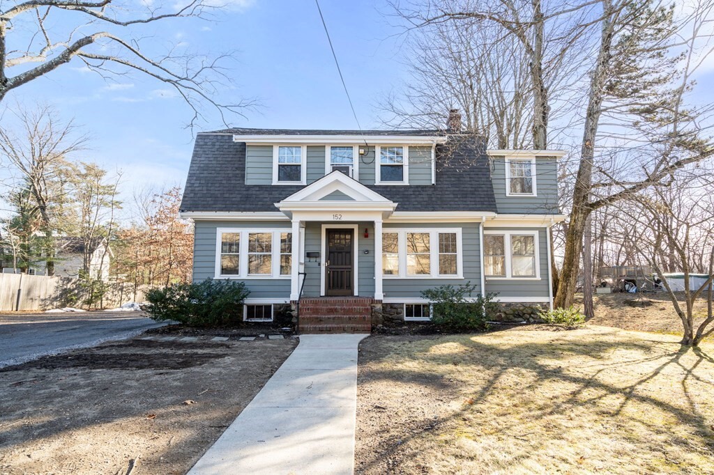 Primary Photo - 152 Grove St