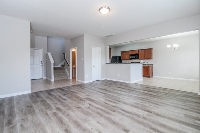 Building Photo - 309 Meadow View Ln