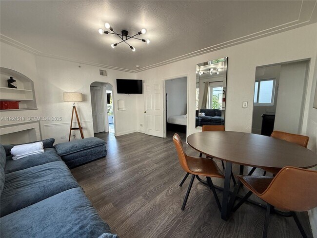 Foto del edificio - 1536 Jefferson Ave