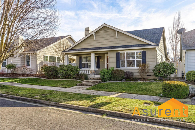 Building Photo - Great Home In Lovely Neighborhood