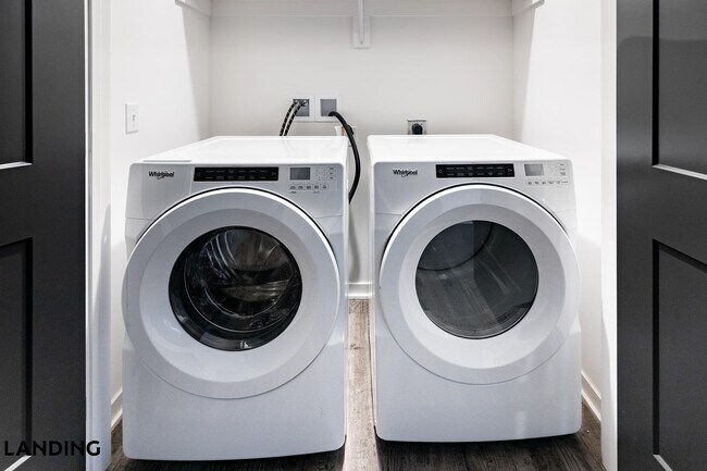 Foto del edificio - 1100 Prism Pl