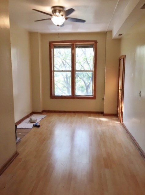 Building Photo - 1846 W Cullerton St