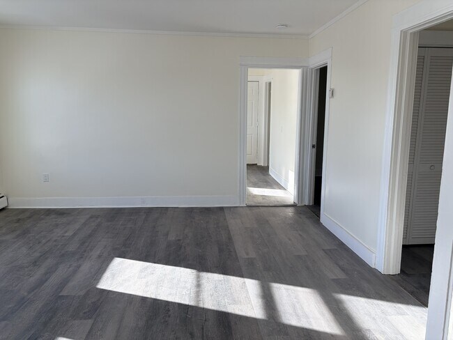 Sala de estar - 574 W Main St