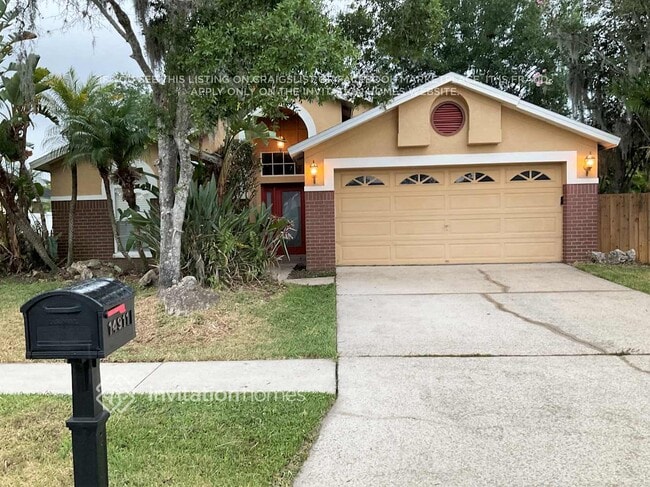 Building Photo - 14911 Rocky Ledge Dr