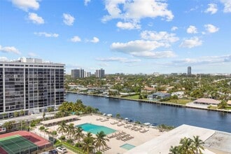 Building Photo - 1965 S Ocean Dr