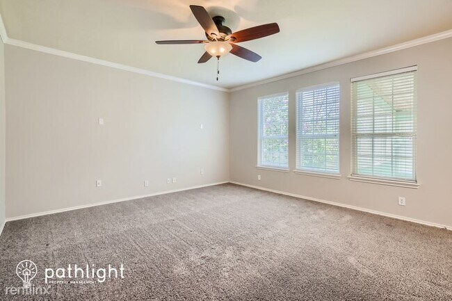 Foto del edificio - 3 br, 2.5 bath House - 105 Fazio Dr UNIT