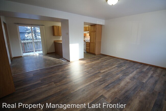 Foto del edificio - 8450 Lake Otis Pkwy