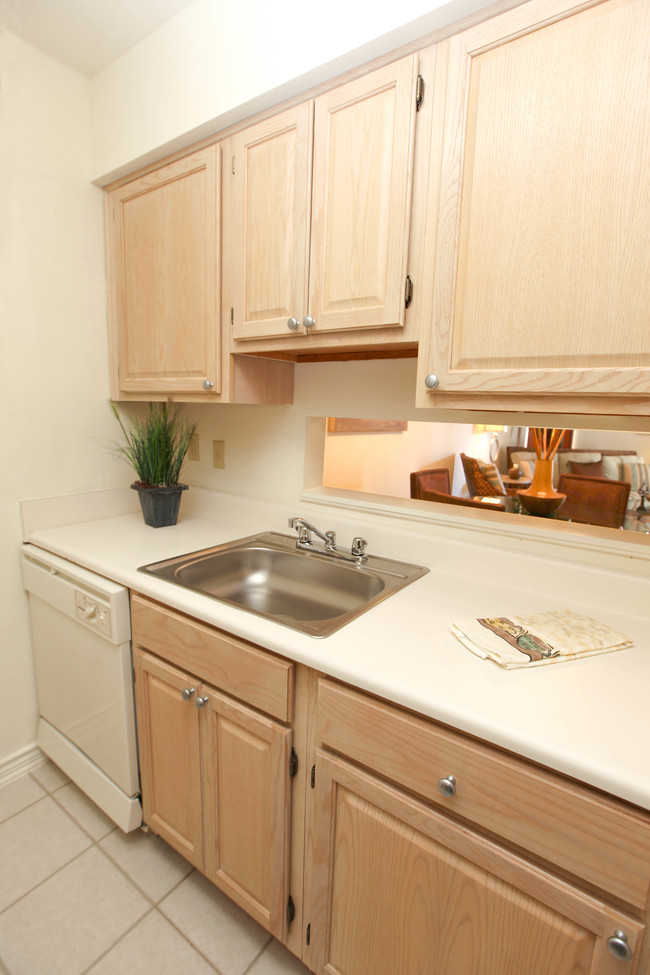 Building Photo - Artscape Apartments