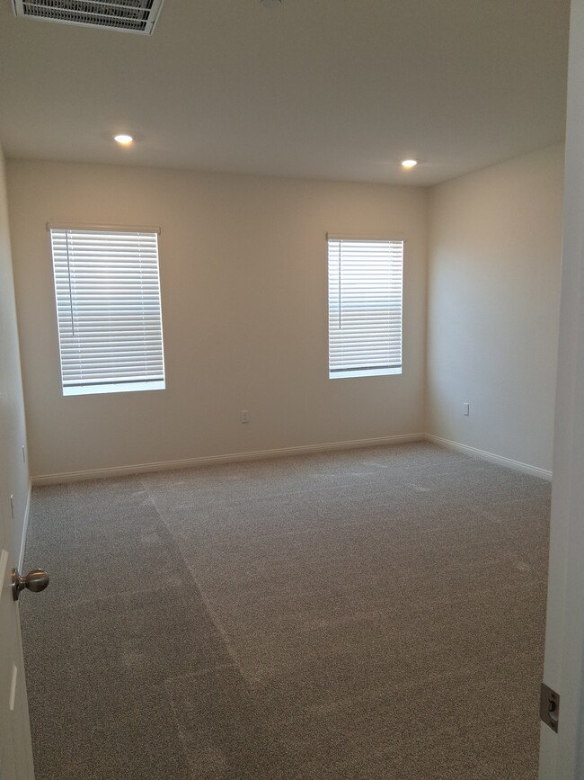 Primary Retreat - 30570 Greenfield Dr