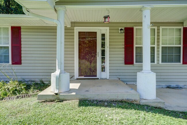 Foto del edificio - 1883 Powder Branch Rd