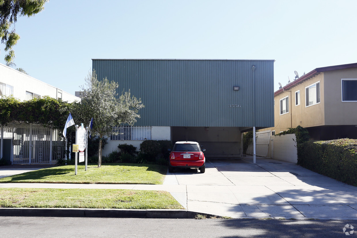 Building Photo - 3556 Jasmine Ave