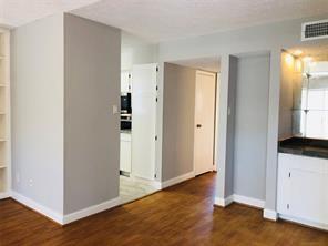 Building Photo - 6701 Sands Point Dr