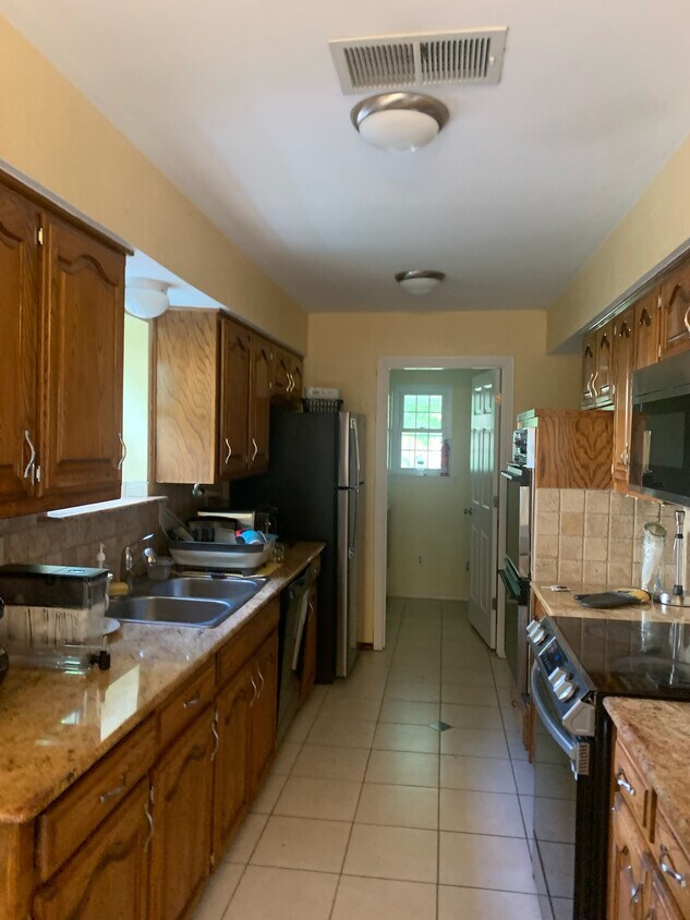 Foto del edificio - 110 Ridgegate Dr