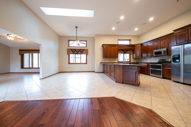 Foto del edificio - 8414 134th St Ct