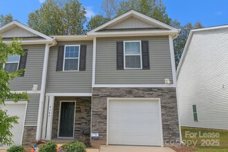 Building Photo - 6104 Faron Wy