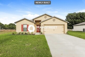Building Photo - 35665 Rose Moss Ave