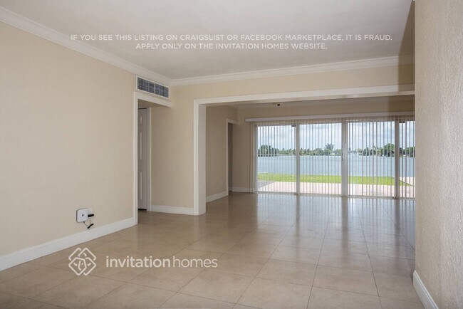 Foto del edificio - 10900 SW 42nd St