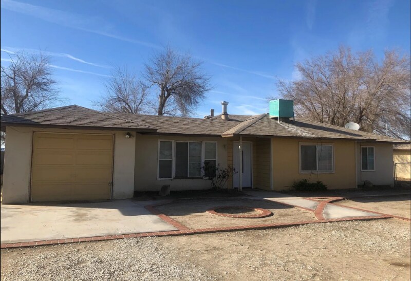 44441 86th St E, Lancaster, CA 93535 House Rental in Lancaster, CA