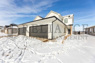 Building Photo - 12422 Blanford St