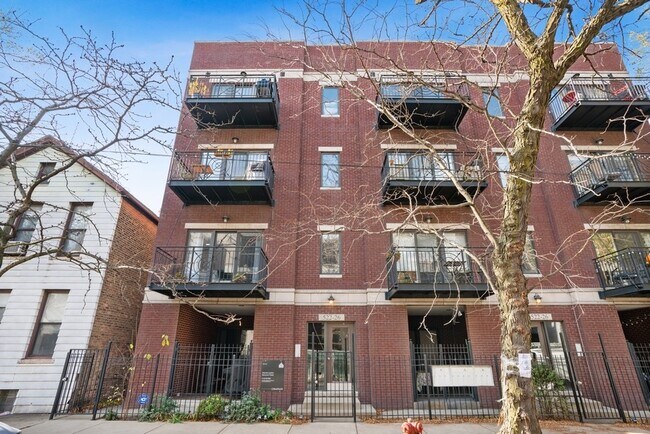 Foto del edificio - 524 N Hermitage Ave