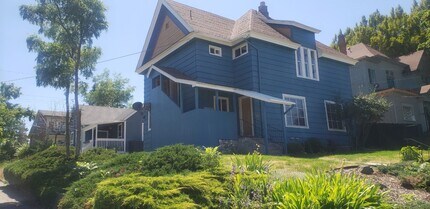 Building Photo - 1901 W 1st Ave