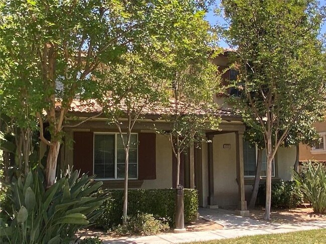 Building Photo - 3332 Hatten Ln