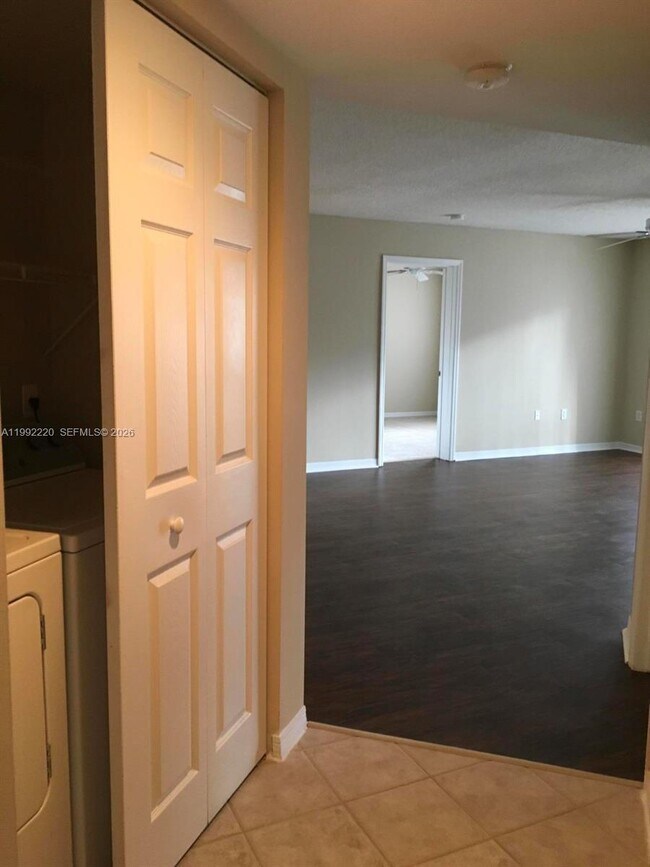 Foto del edificio - 4175 N Haverhill Rd