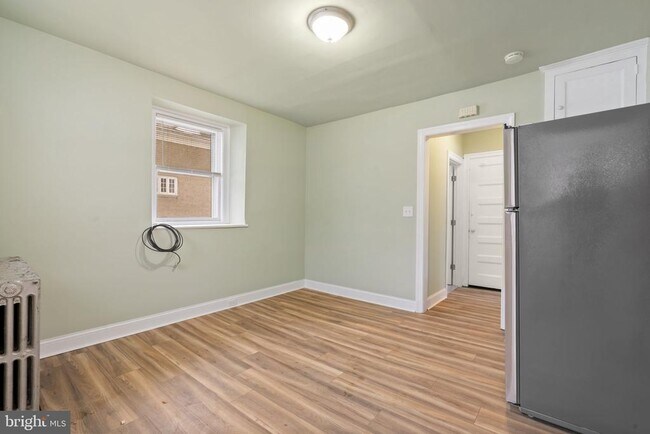 Foto del edificio - 112 E Township Line Rd