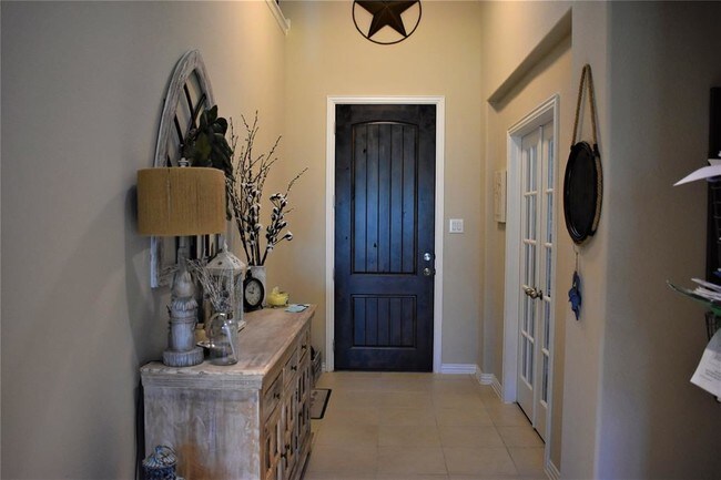 Foto del edificio - 3044 Monticello Pines Ln