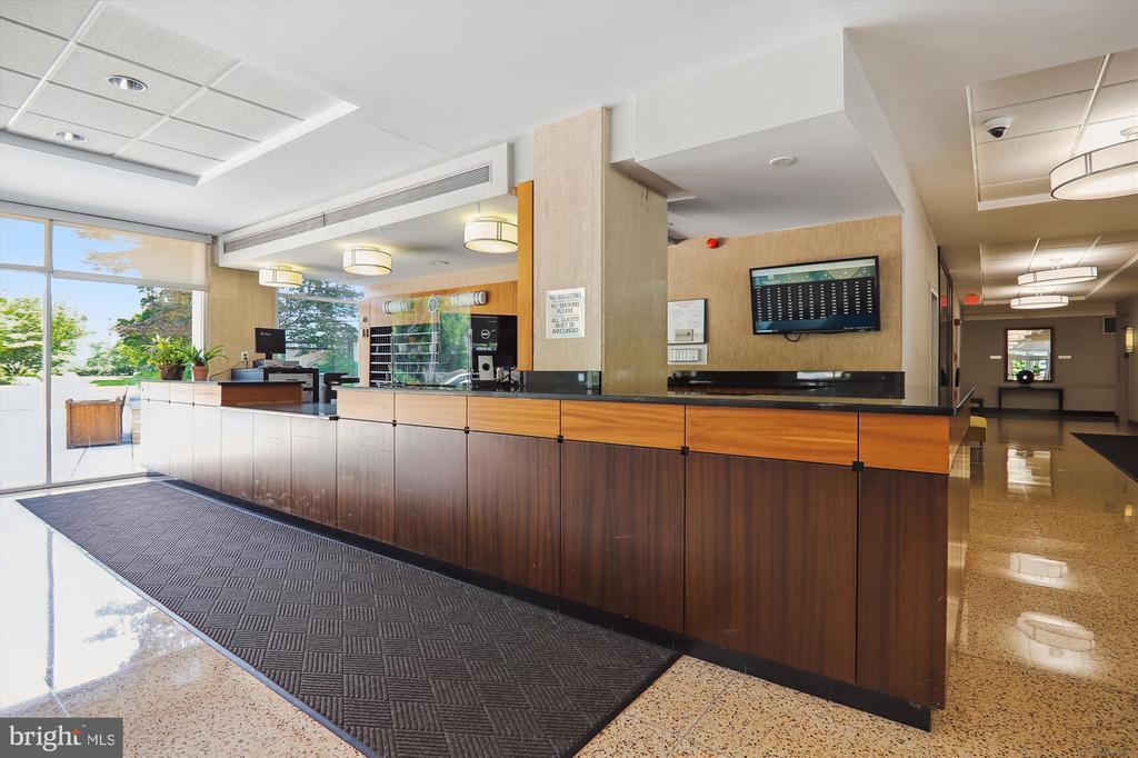 Foto principal - 10500 Rockville Pike
