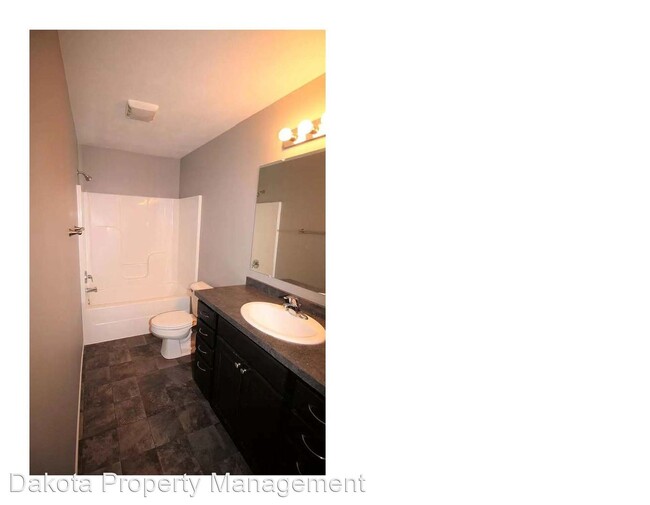 Foto del edificio - 3 br, 2.5 bath House - 1516 35th Ave SE