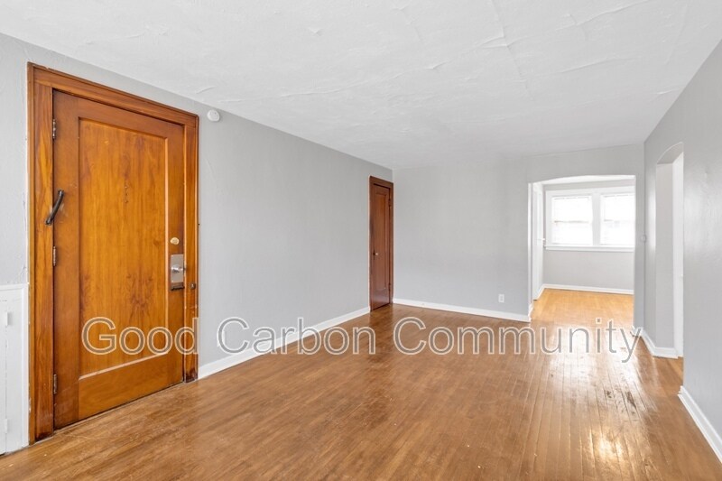 Foto principal - 171 Sanders Rd
