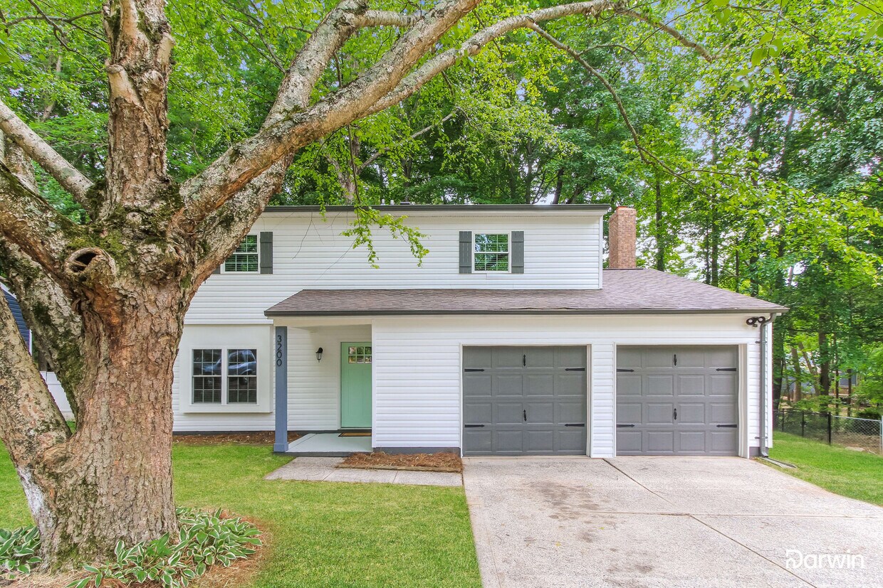Foto principal - 3200 Winchelsea Drive, Charlotte, NC 28212