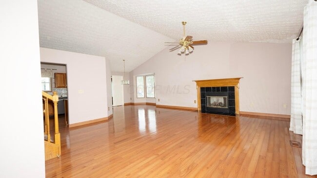 Building Photo - 7872 Waggoner Run Dr