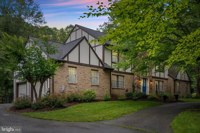 Building Photo - 1709 Woolford Ln