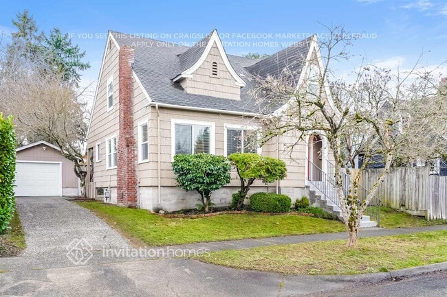 Building Photo - 1307 N Proctor St