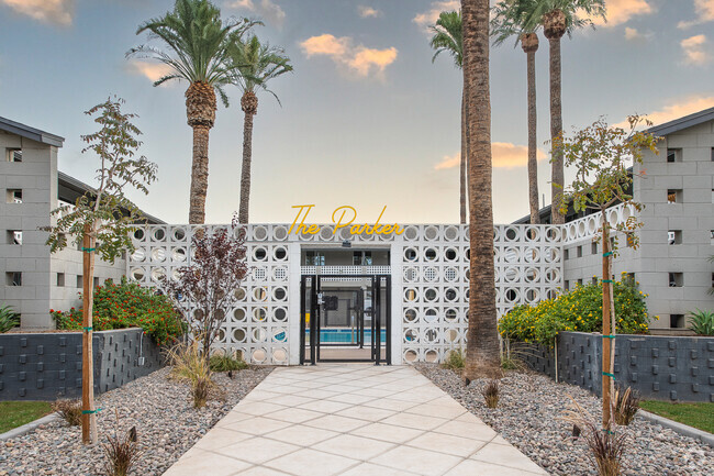 The Parker has great location on Pasadena Avenue - The Parker