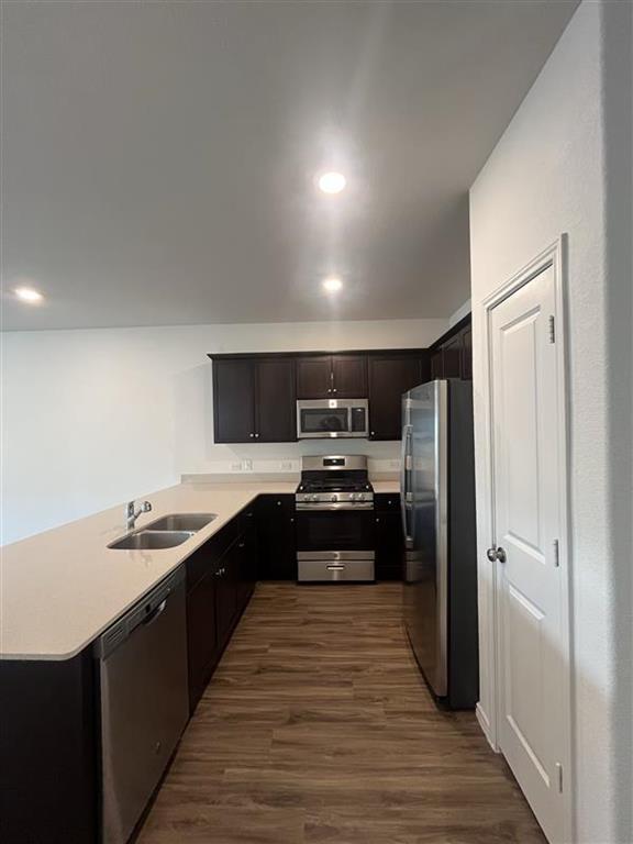 Building Photo - 841 Piney Bend