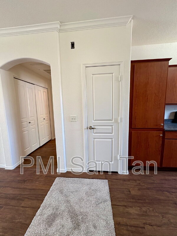 Foto del edificio - 1941 S Pierpont