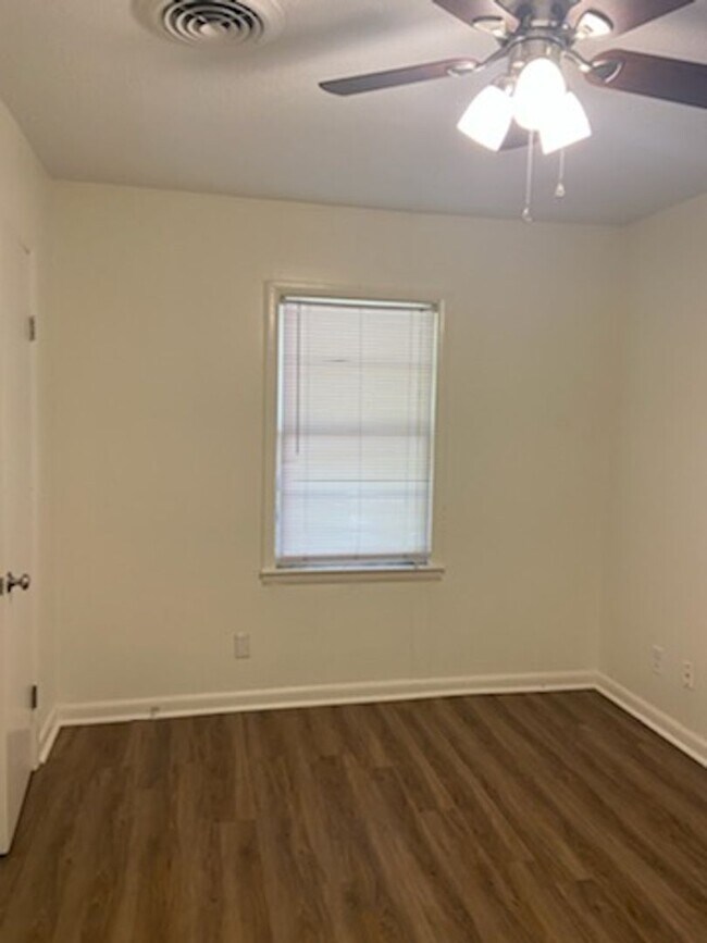 Foto del edificio - 710 49th St