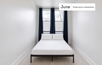 Building Photo - Room in Shared 4 bed/2 bath home in Astoria