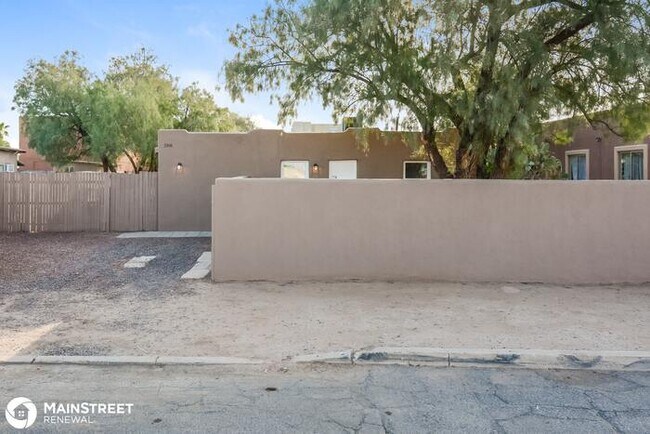 Building Photo - 3306 N Los Altos Ave, Tucson, AZ 85705