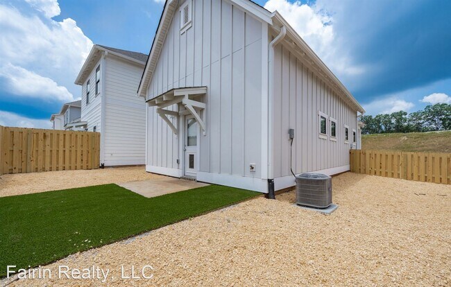 Foto del edificio - 1 br, 1 bath House - 4135 Prentice St