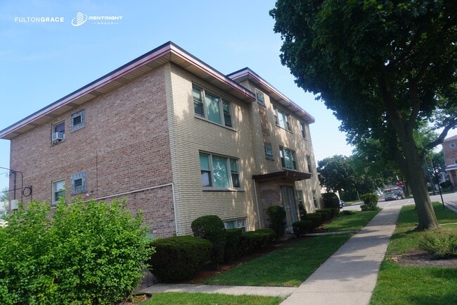 Foto del edificio - 5443 N Sayre Ave