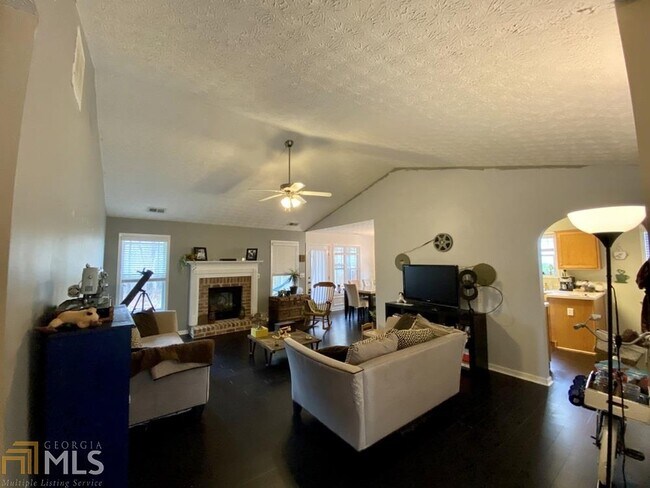 Building Photo - 113 Reid Plantation Dr