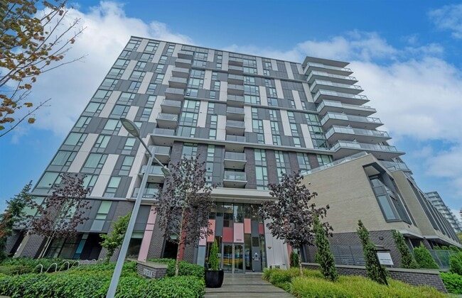 Building Photo - 3699 Sexsmith Rd