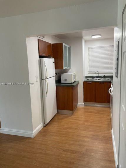 Building Photo - 8810 Fontainebleau Blvd