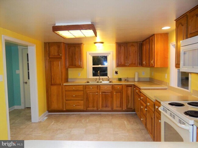 Foto del edificio - 668 Broad St